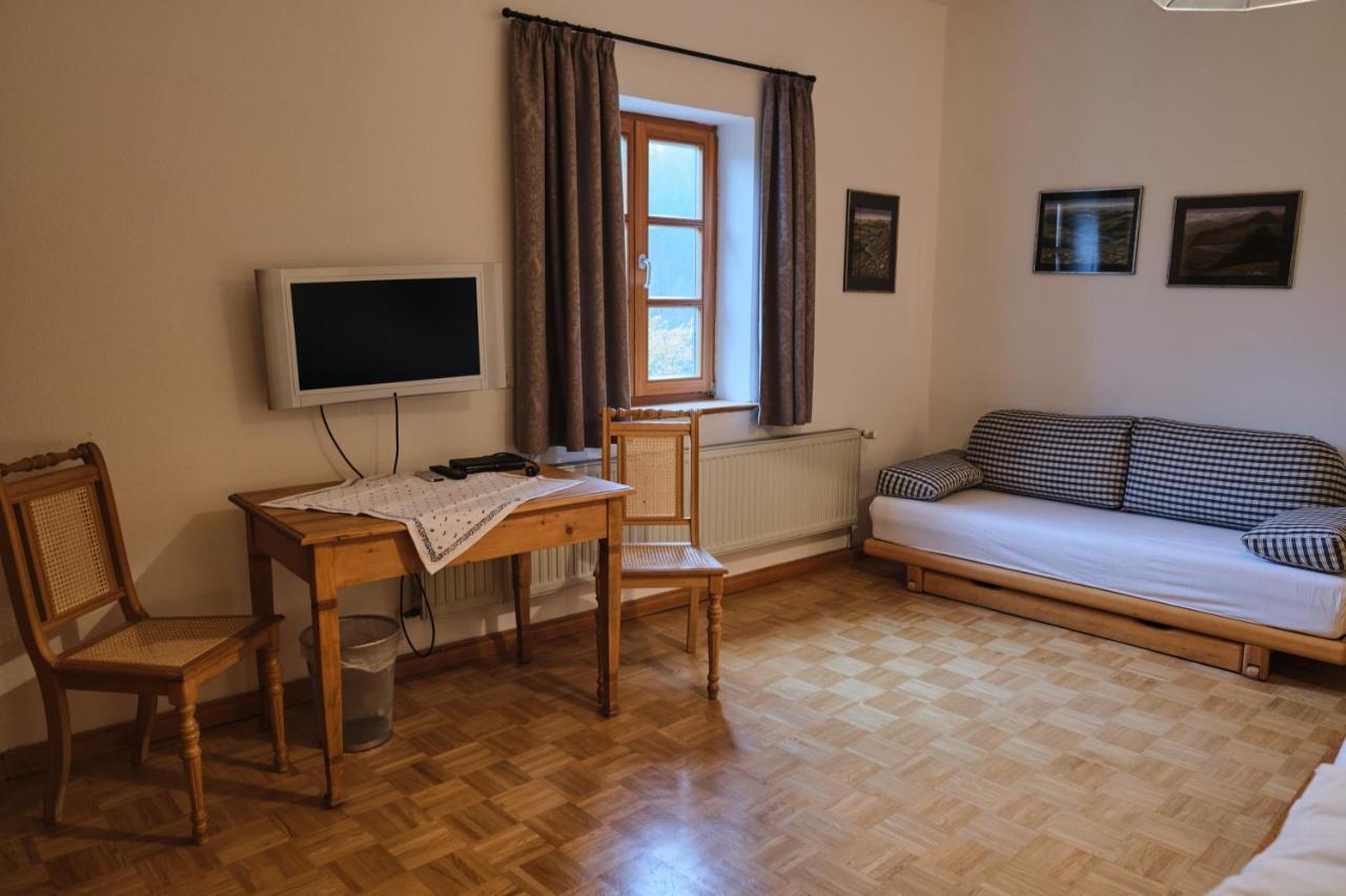 Wirtshaus Im Schloss Fuersteneck Fursteneck Kültér fotó
